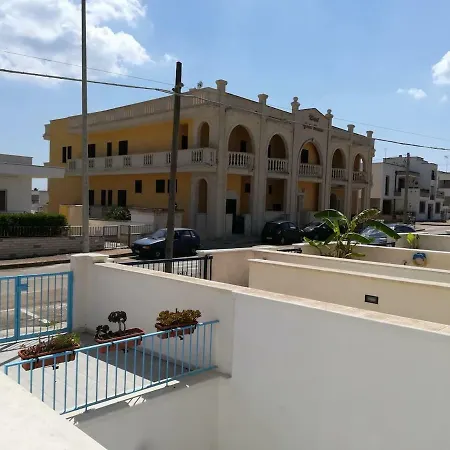 Mozart 3 A Pescoluse Holiday home